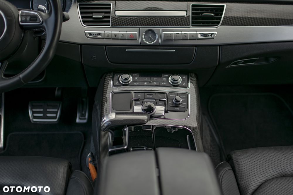 Audi S8 4.0 TFSI Quattro - 37