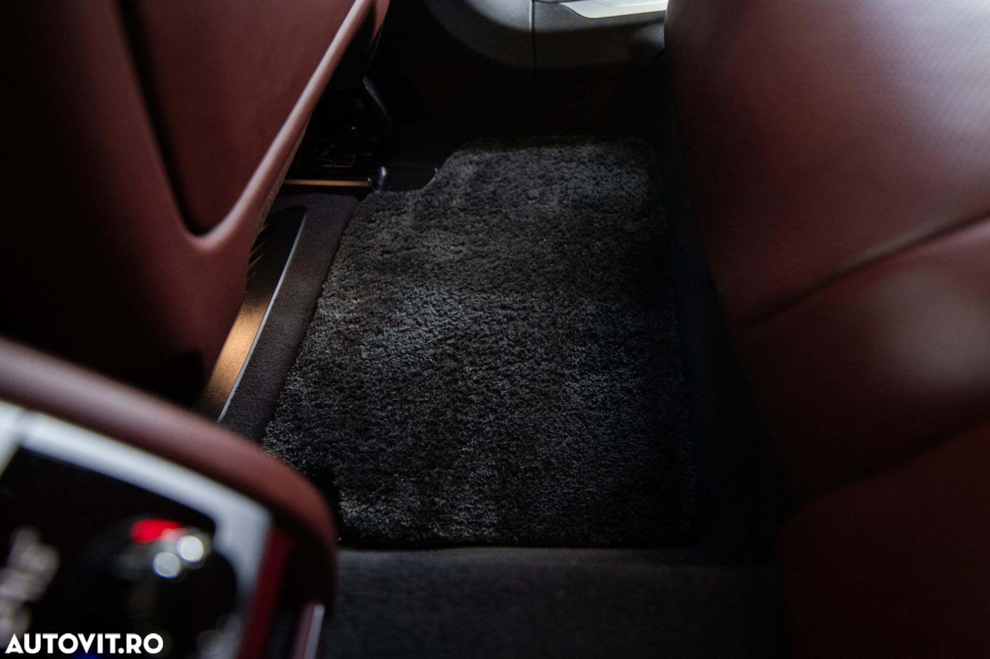 BMW Seria 7 - 26