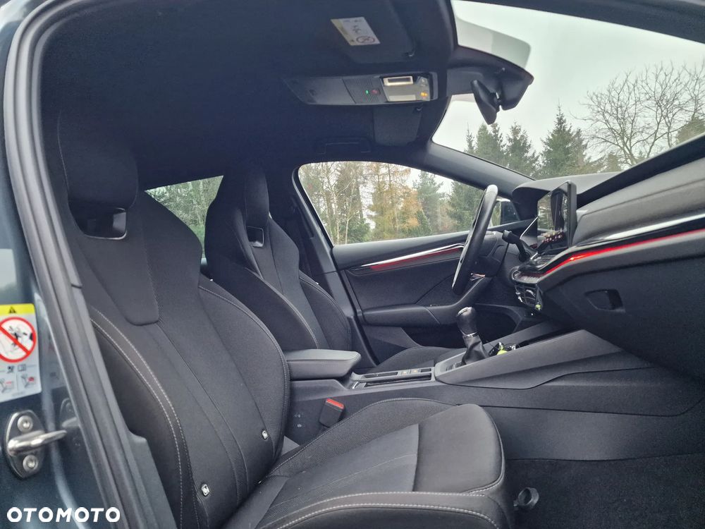 Skoda Octavia 2.0 TDI Sportline - 24