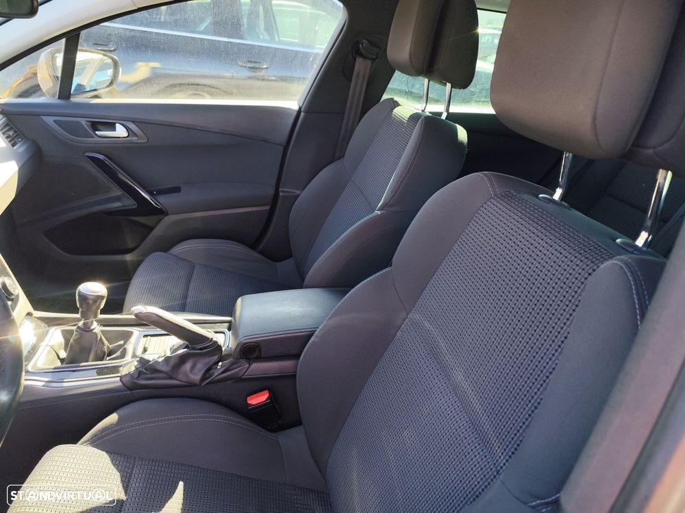 Peugeot 508 SW 1.6 BlueHDi Active - 25