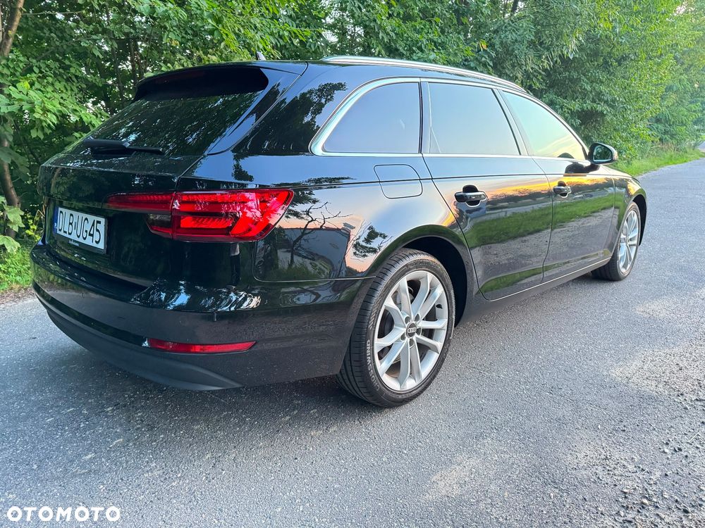 Audi A4 Avant 2.0 TDI - 5