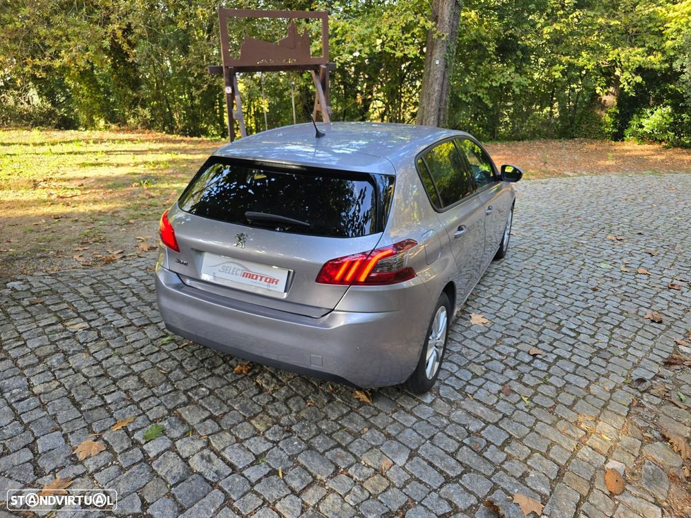 Peugeot 308 1.2 PureTech Style - 9