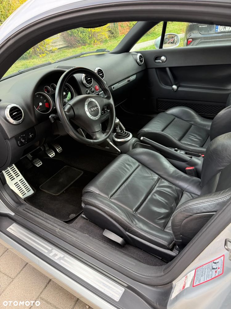 Audi TT Coupé 1.8 T quattro - 8