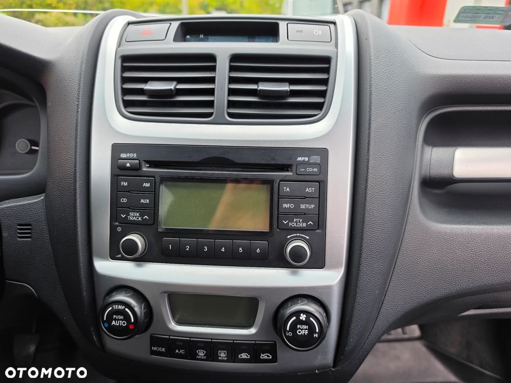 Kia Sportage 2.0 d Tour - 6