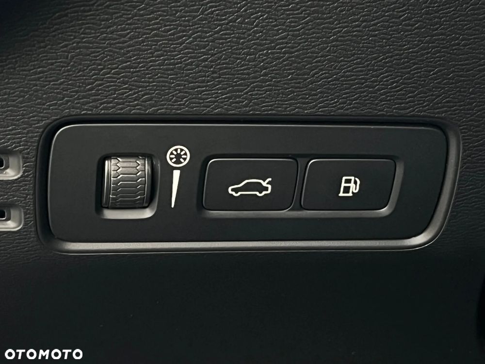 Volvo XC 40 - 39