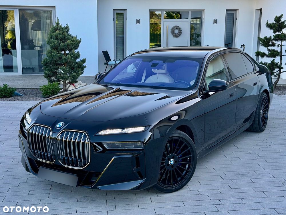 BMW Seria 7 740d xDrive - 33