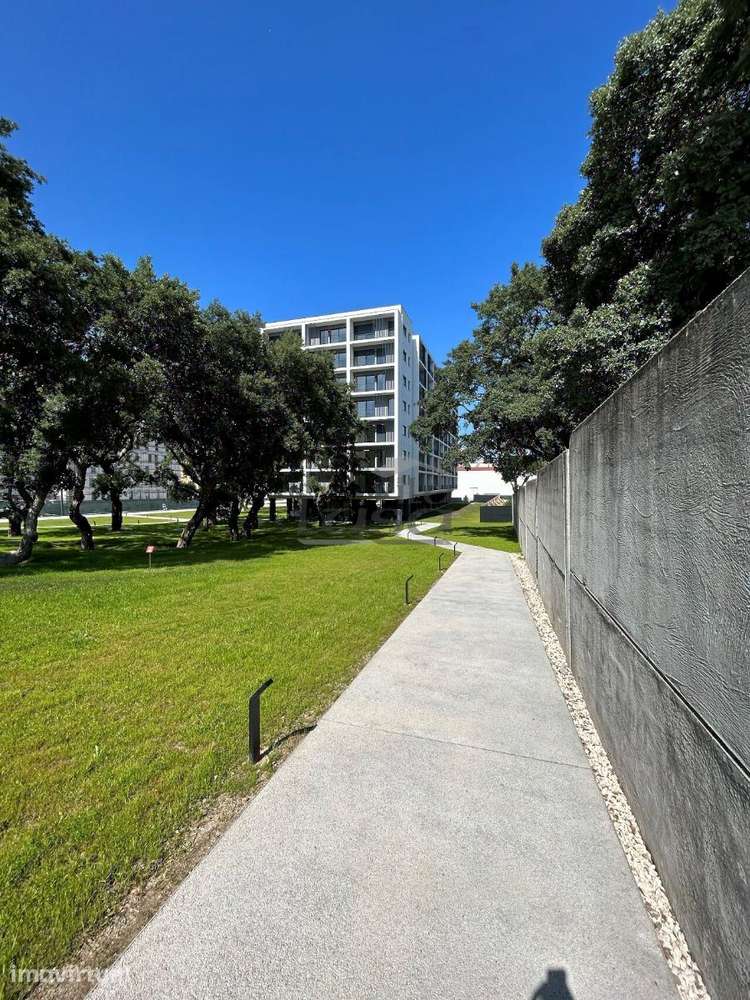 Apartamento T0 c/ Lg de Garagem junto à FEUP - Grande imagem: 2/6