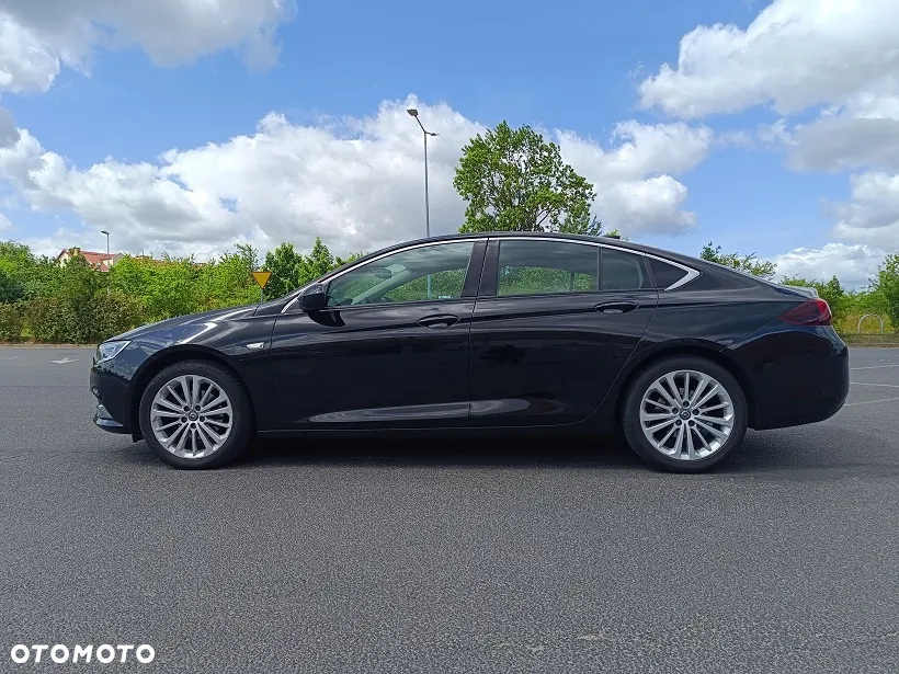 Opel Insignia 1.5 T Elite S&S - 8