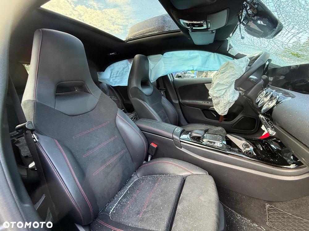 Mercedes-Benz Klasa A 200 AMG Line 7G-DCT - 8