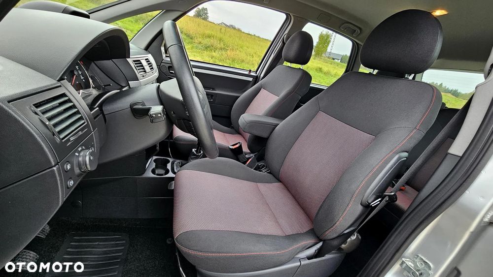 Opel Meriva 1.6 16V INNOVATION - 23