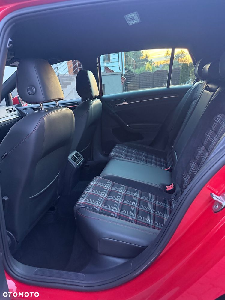 Volkswagen Golf 2.0 TSI BMT GTI DSG - 23