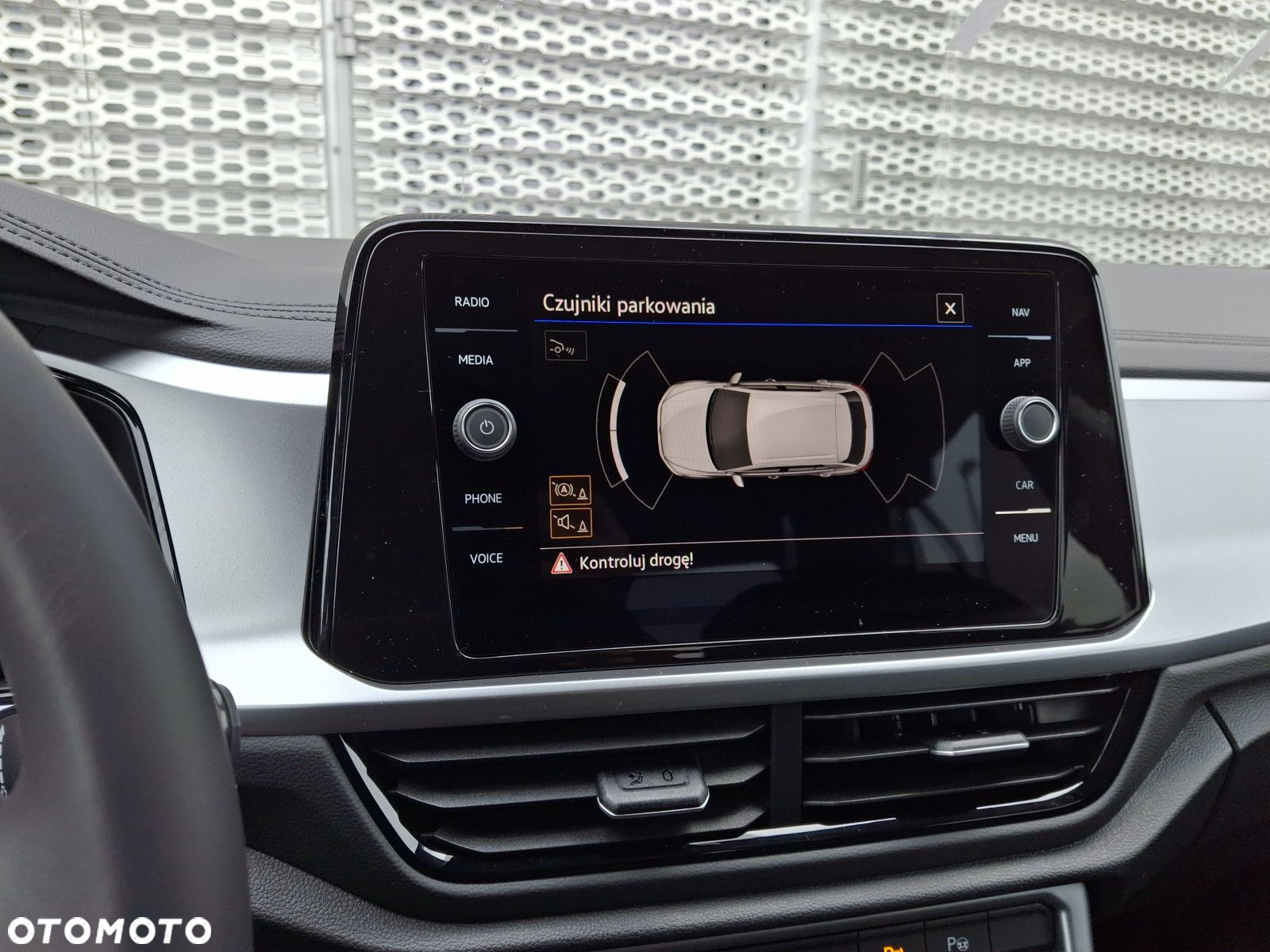 Volkswagen T-Roc 1.5 TSI Life DSG - 17