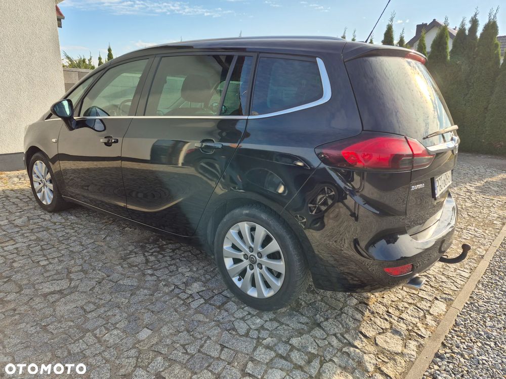 Opel Zafira 1.6 T Plus S&S - 6