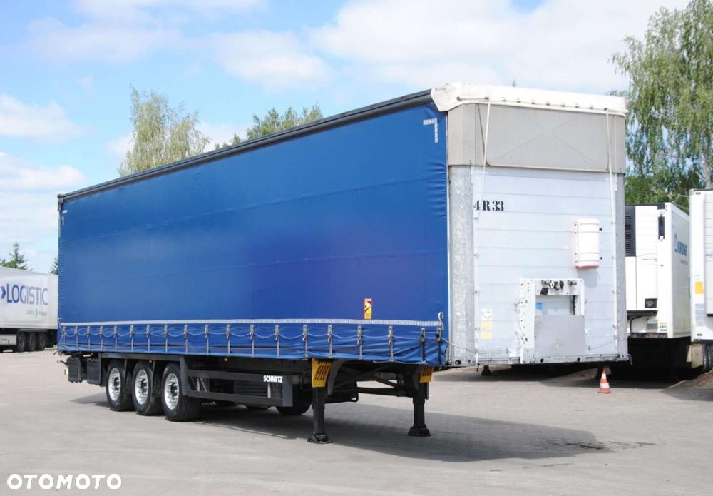 Schmitz Cargobull Varios, Podnoszona oś - 2