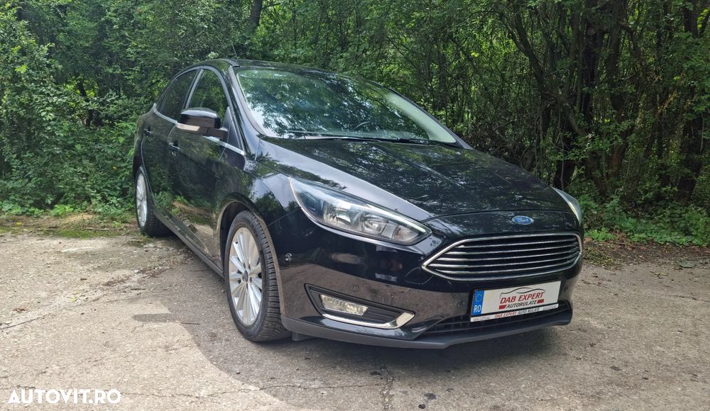 Ford Focus 1.5 EcoBoost Titanium - 3