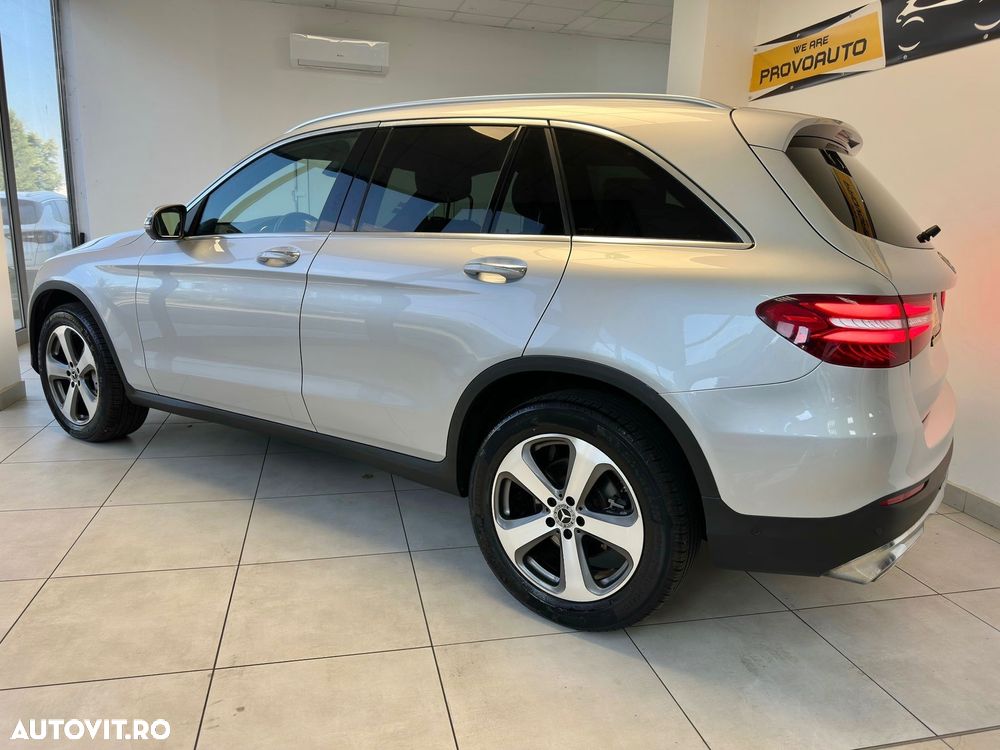 Mercedes-Benz GLC - 2