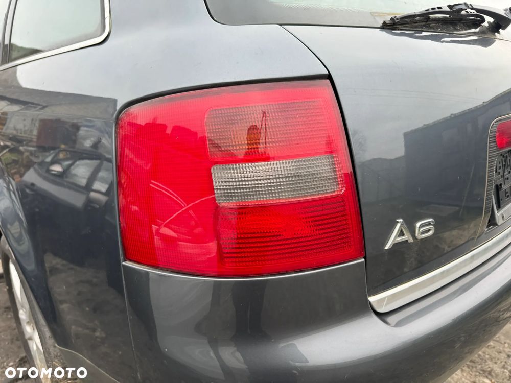 Lampa tylna lewa Audi A6 C5 kombi lift Europa - 1
