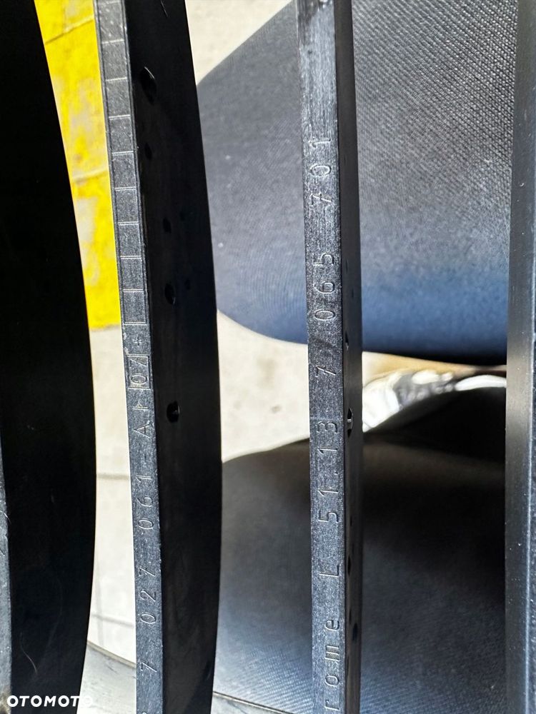 atrapa nerka lewa bmw e60 e61 51137065701 - 11