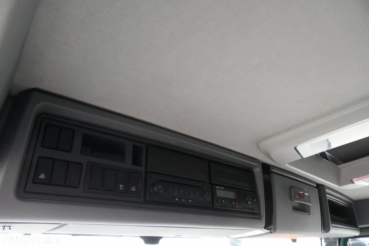 Renault K 480 / 8x6 / BASCULANTE SPATE 25 mc / EURO 6 - 30