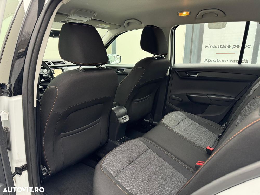 Skoda Fabia 1.0 TSI Ambition - 12