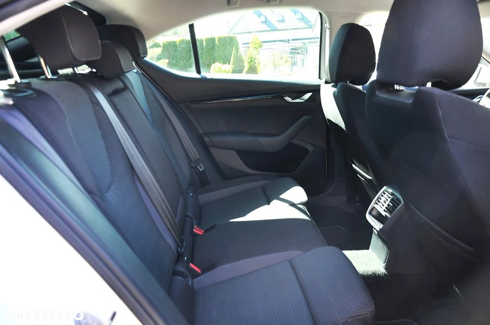 Skoda Octavia 1.0 TSI Ambition - 16