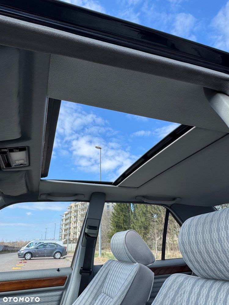 Mercedes-Benz W124 (1984-1993) - 25