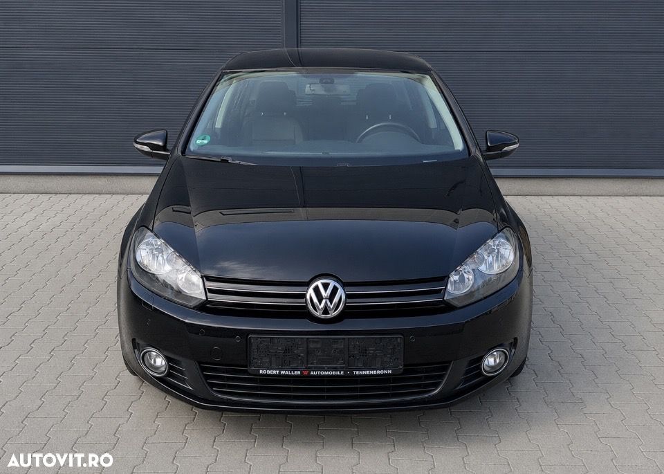 Volkswagen Golf - 2