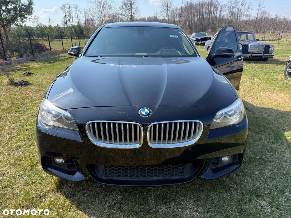 BMW Seria 5 550i Sport-Aut - 1