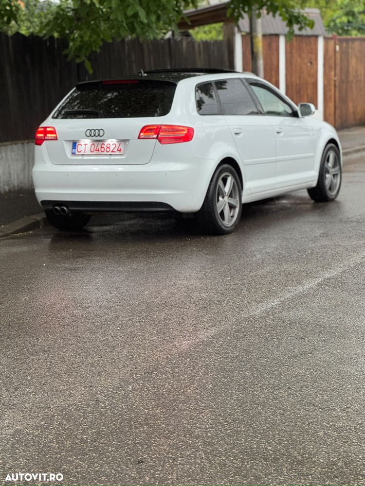 Audi A3 Sportback - 3