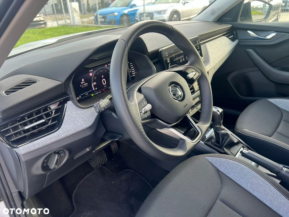 Skoda Kamiq 1.0 TSI Selection DSG - 33