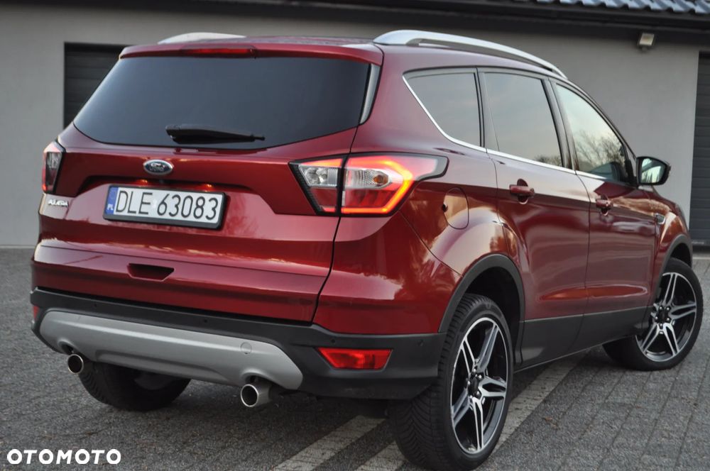 Ford Kuga 2.0 TDCi AWD Titanium - 11