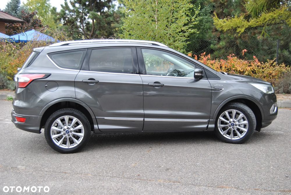 Ford Kuga - 2