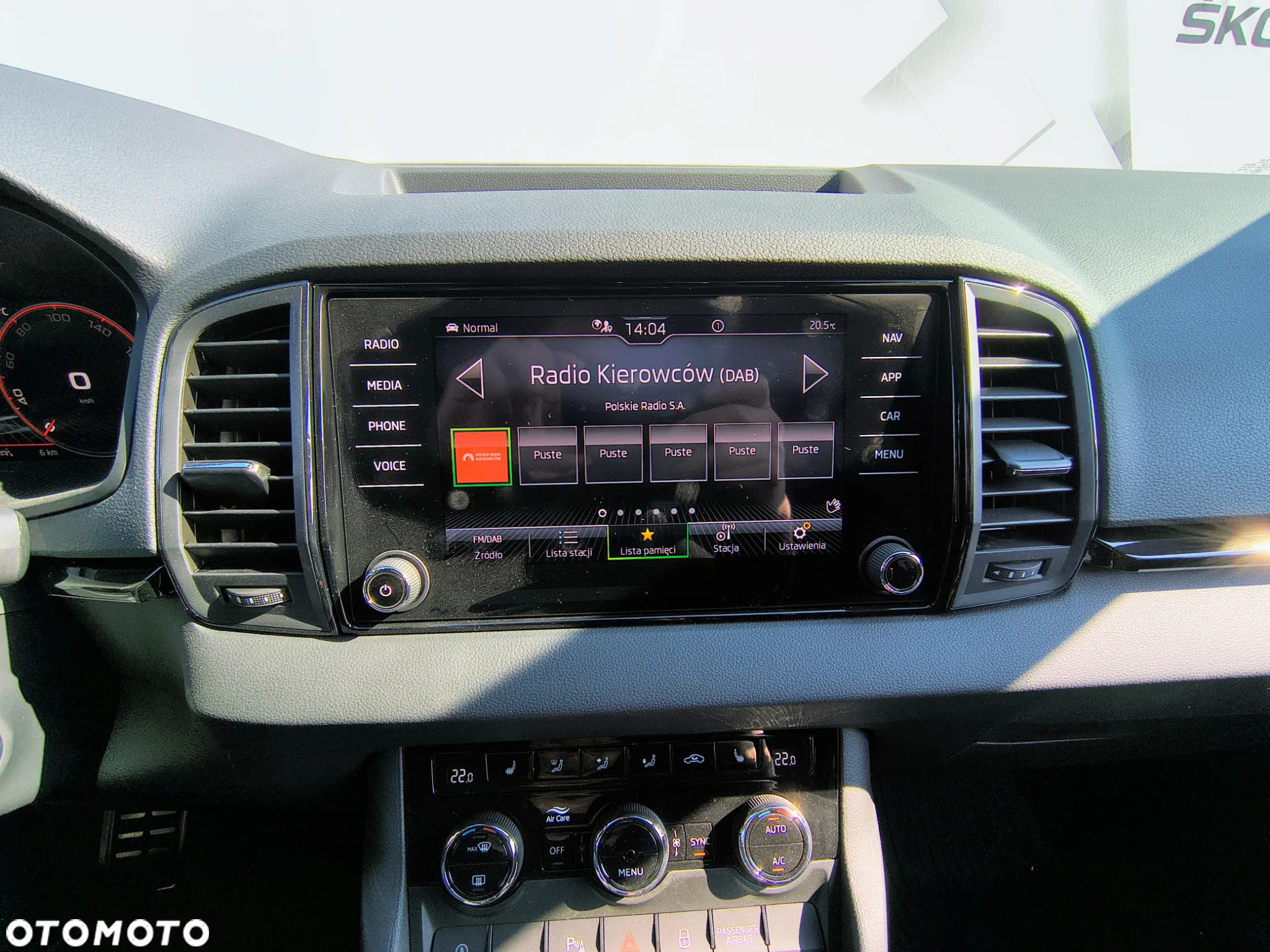 Skoda Karoq 1.5 TSI ACT Sportline DSG - 23