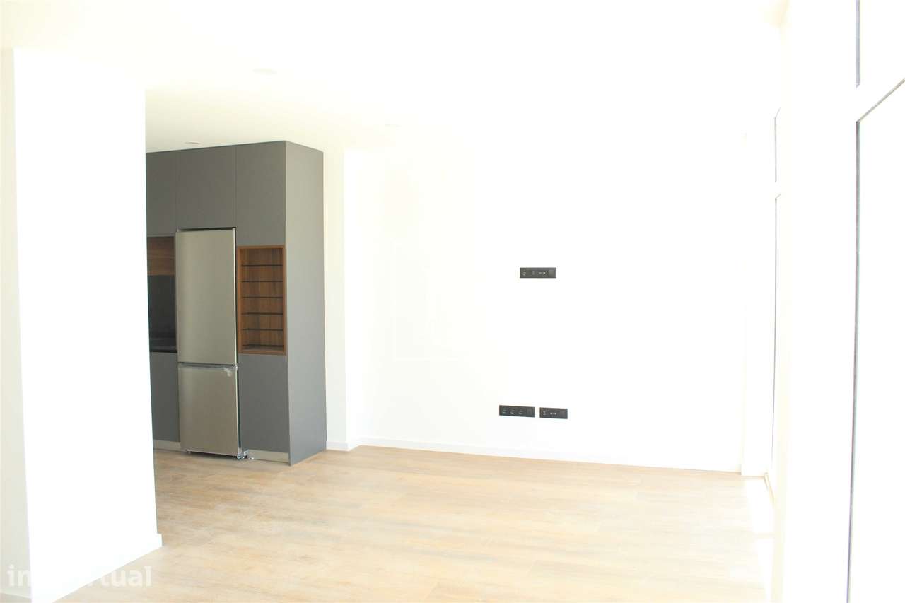 Apartamento T2 em Lixa - Grande imagem: 4/12