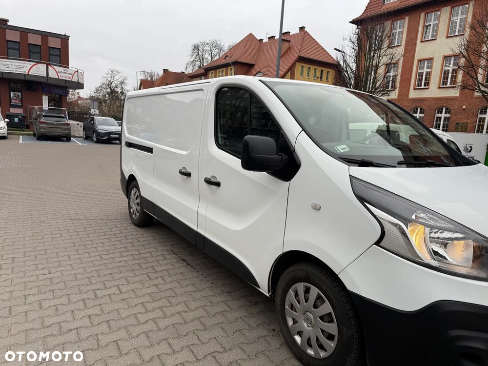 Renault Trafic - 2