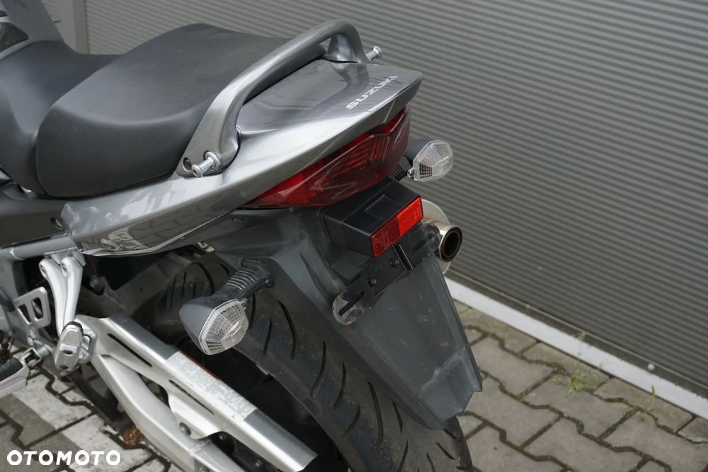 Suzuki Bandit - 20
