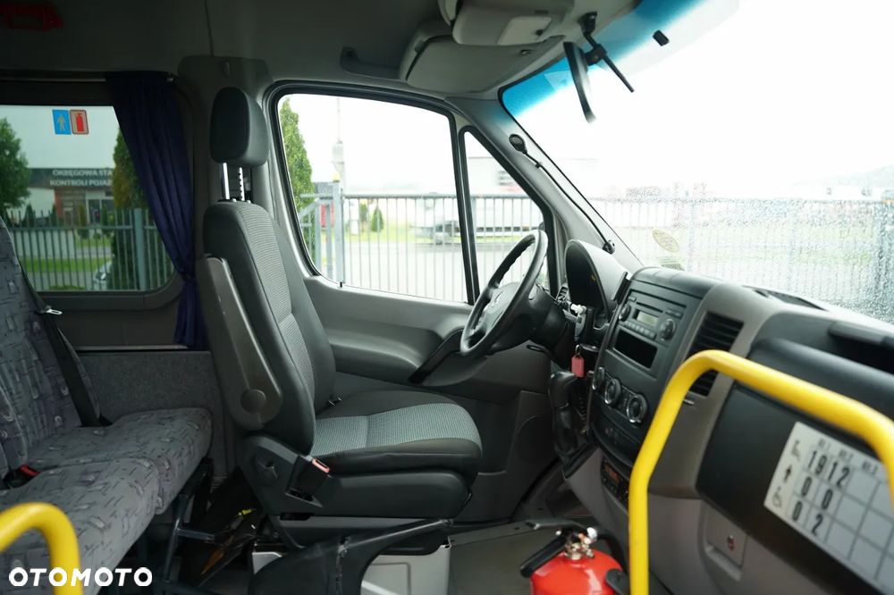 Mercedes-Benz SPRINTER 516 CDI / 2x KLIMA /SPROWADZONY / - 34