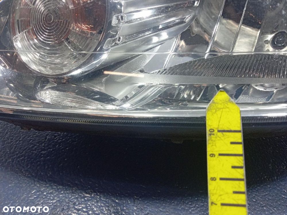 VOLKSWAGEN FOX II REFLEKTOR LEWY  PRZÓD PRZEDNI EU - 12