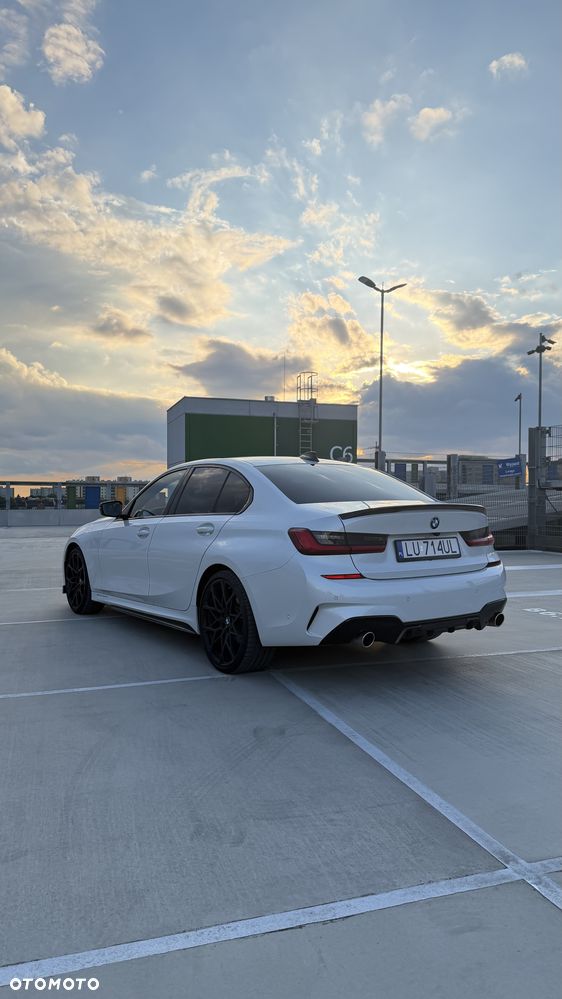 BMW Seria 3 318i - 2