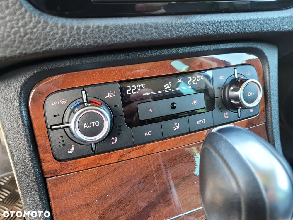 Volkswagen Touareg 3.0 V6 TDI Blue Motion DPF Automatik - 18