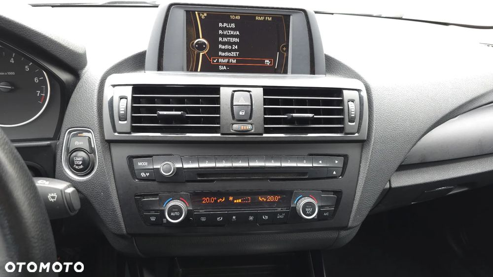 BMW Seria 1 116i - 13