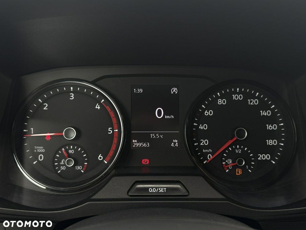 Volkswagen Crafter - 23