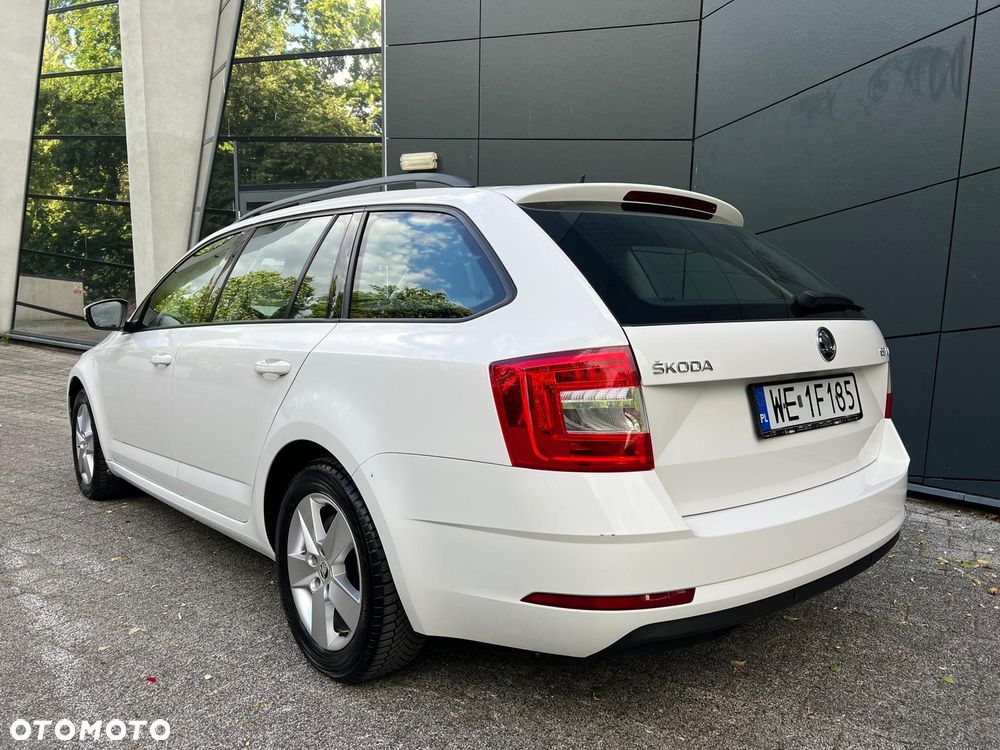 Skoda Octavia 1.6 TDI Ambition - 5