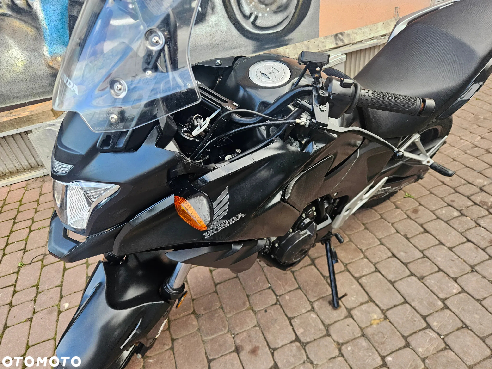 Honda CB - 9