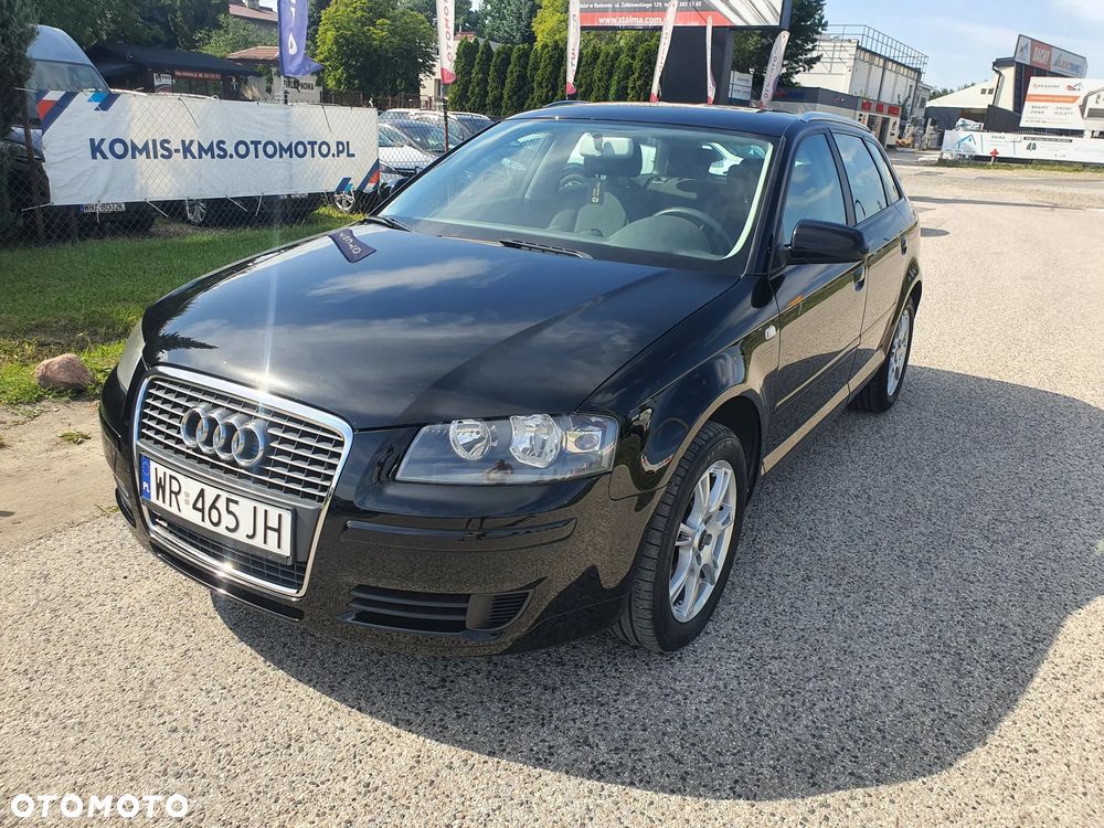 Audi A3 Sportback 1.6 S line Sportpaket plus - 1