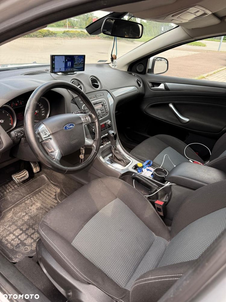Ford Mondeo 2.0 T Trend MPS6 - 14
