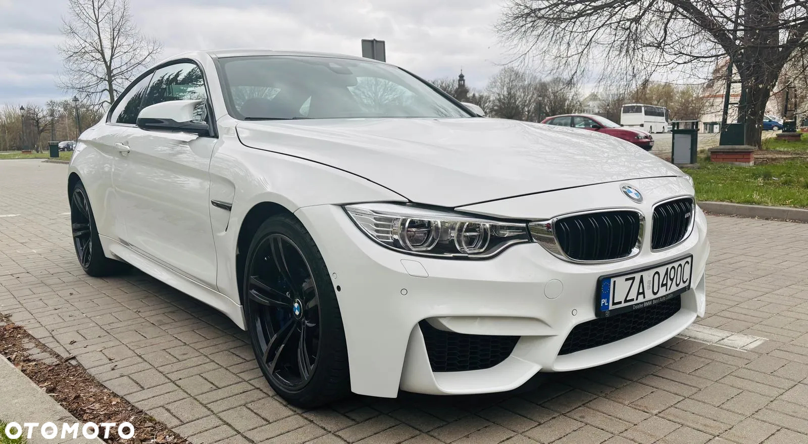 BMW M4 Coupe DKG - 15