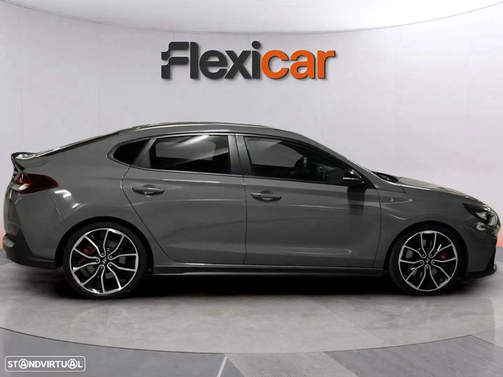 Hyundai i30 Fastback - 3