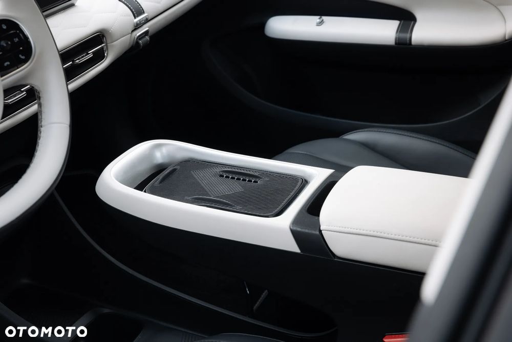 Dongfeng Box - 26
