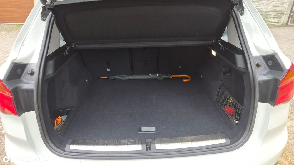 BMW X1 xDrive18d - 14